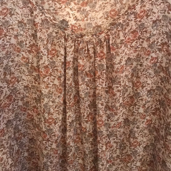 Forever 21 Blouse - Picture 5 of 5